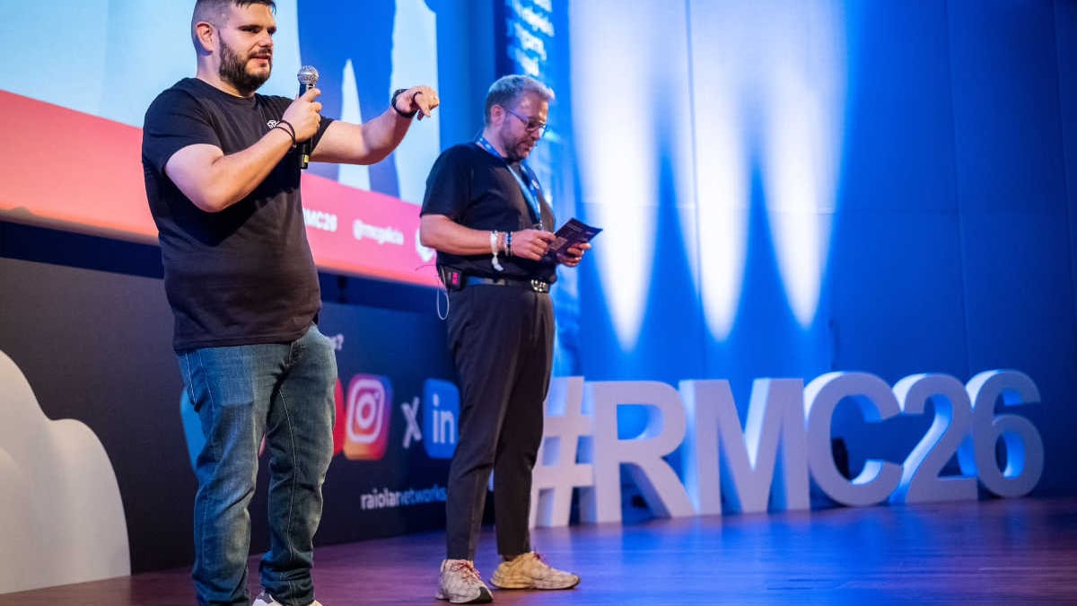 Fotografía que ilustra la noticia: A Coruña reúne a 600 profesionais nun congreso de mercadotecnia dixital centrado na IA
