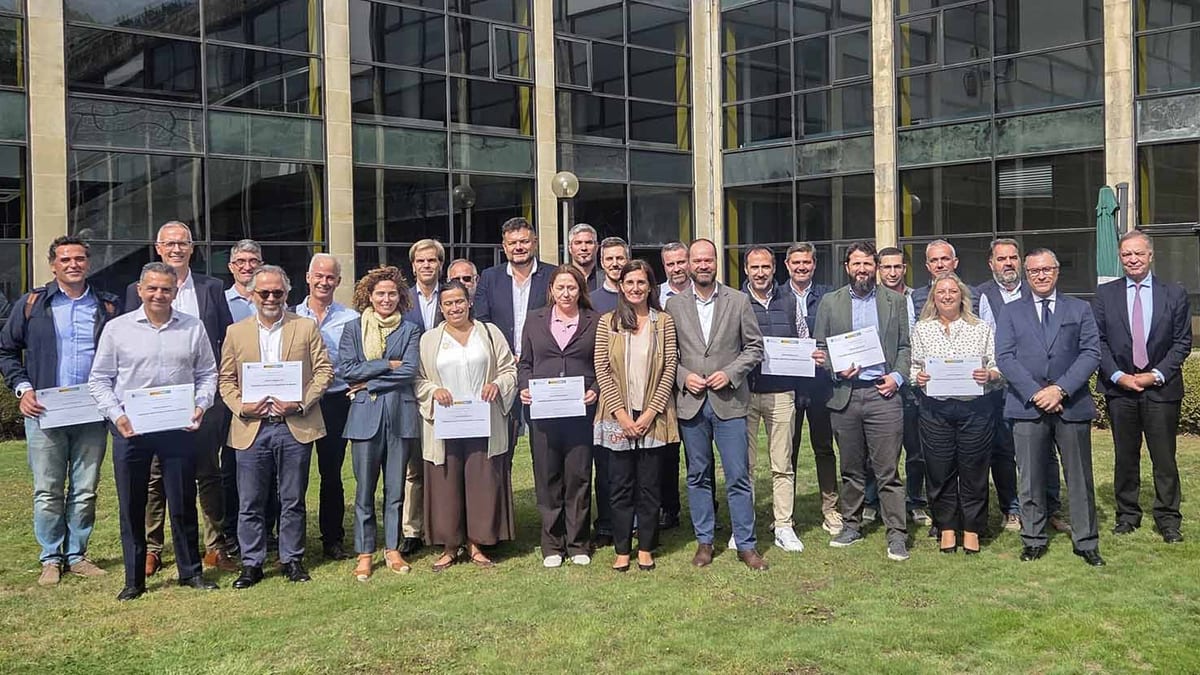 Fotografía que ilustra la noticia: A Xunta duplicará la oferta formativa en industria da defensa con programas de ciberseguridade e tecnoloxías duais