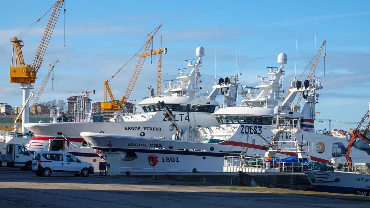 Fotografía que ilustra la noticia: El cierre de la pesca en Malvinas afecta a un caladero de 300 millones anuales
