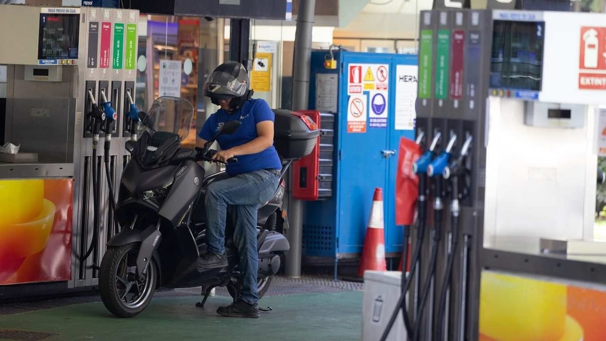 Fotografía que ilustra la noticia: El diésel retoma la escalada y se come en una semana la rebaja fiscal de septiembre