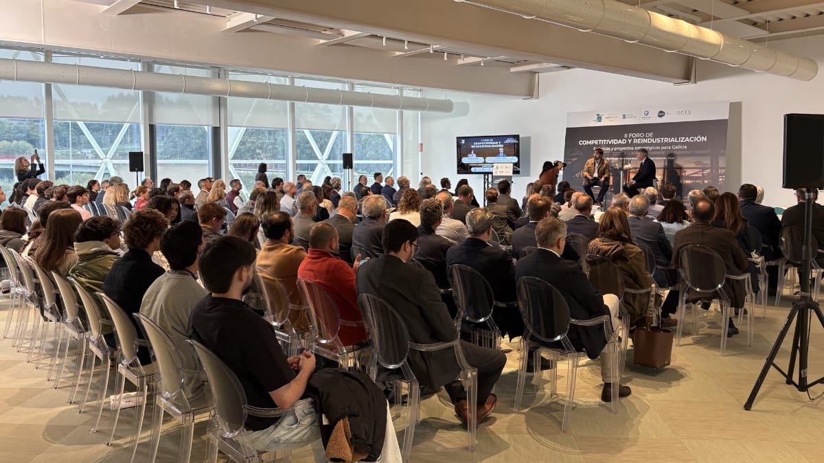 Fotografía que ilustra la noticia: El foro de APD en Santiago reivindica a Galicia como centro puntero de innovación