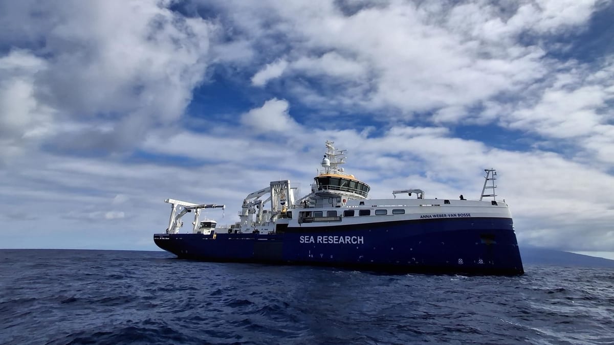 Fotografía que ilustra la noticia: El naval vigués suma hitos científicos: los grandes astilleros de la ría, referentes para la comunidad internacional