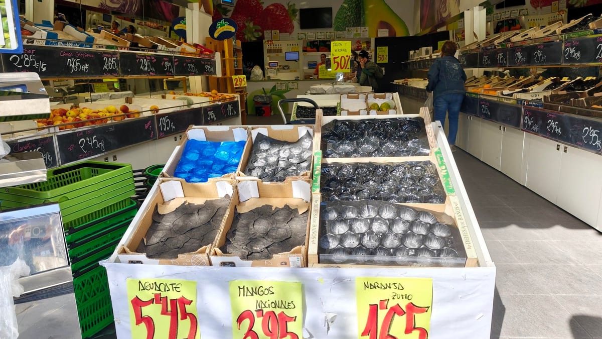 Fotografía que ilustra la noticia: Frutas Sol cierra todas sus tiendas en Vigo y ultima un despido colectivo