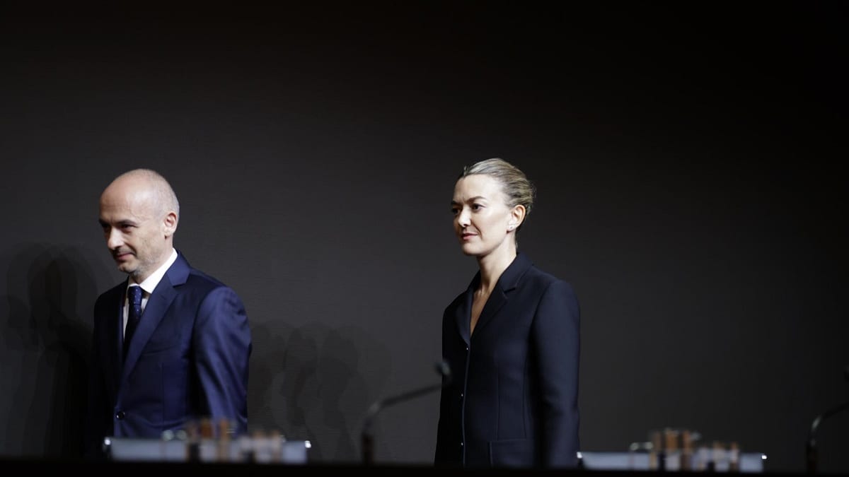 Fotografía que ilustra la noticia: Inditex arrebata a Banco Santander el trono del Ibex 35 y roza máximos históricos