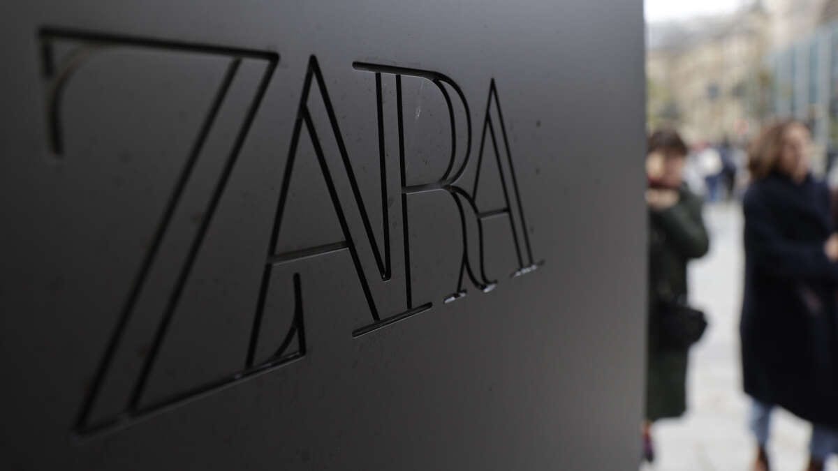 Fotografía que ilustra la noticia: Inditex supera a Hermès en bolsa y encadena una revalorización del 3,5% en el año