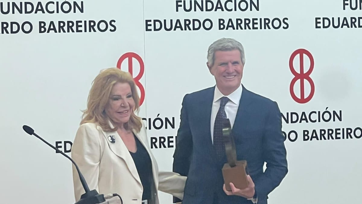 Fotografía que ilustra la noticia: La Fundación Barreiros premia a Francisco J. Riberas, presidente de Gestamp, por su trayectoria industrial