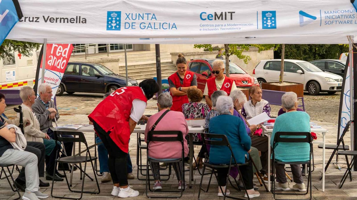 Fotografía que ilustra la noticia: La inclusión digital rural reúne a 142 participantes en la gira del Enredando Tour de la AMTEGA