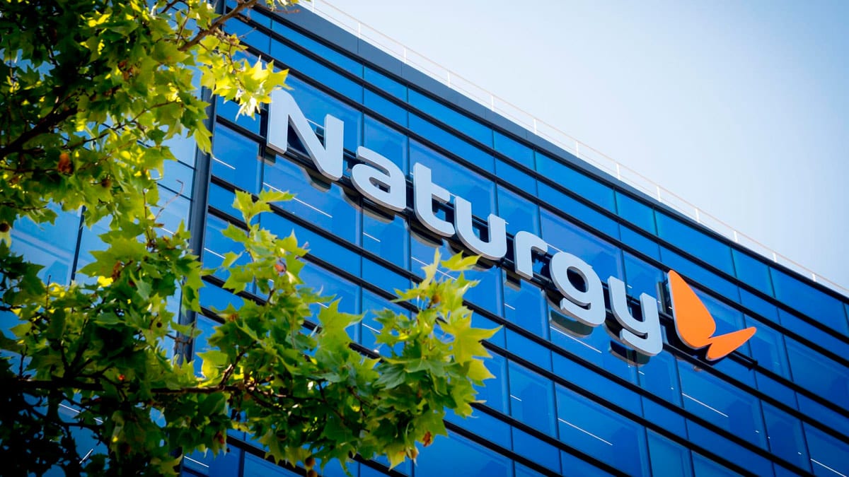 Fotografía que ilustra la noticia: La Xunta reclama a Naturgy 1,6 millones por el incendio de Padrón al acreditar su negligencia en la gestión de la biomasa