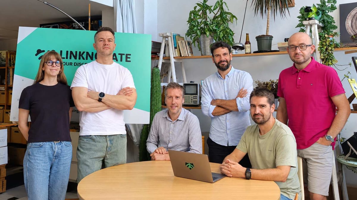 Fotografía que ilustra la noticia: Linknovate lanza InnoWatch, un agente de IA para la vigilancia tecnológica continua