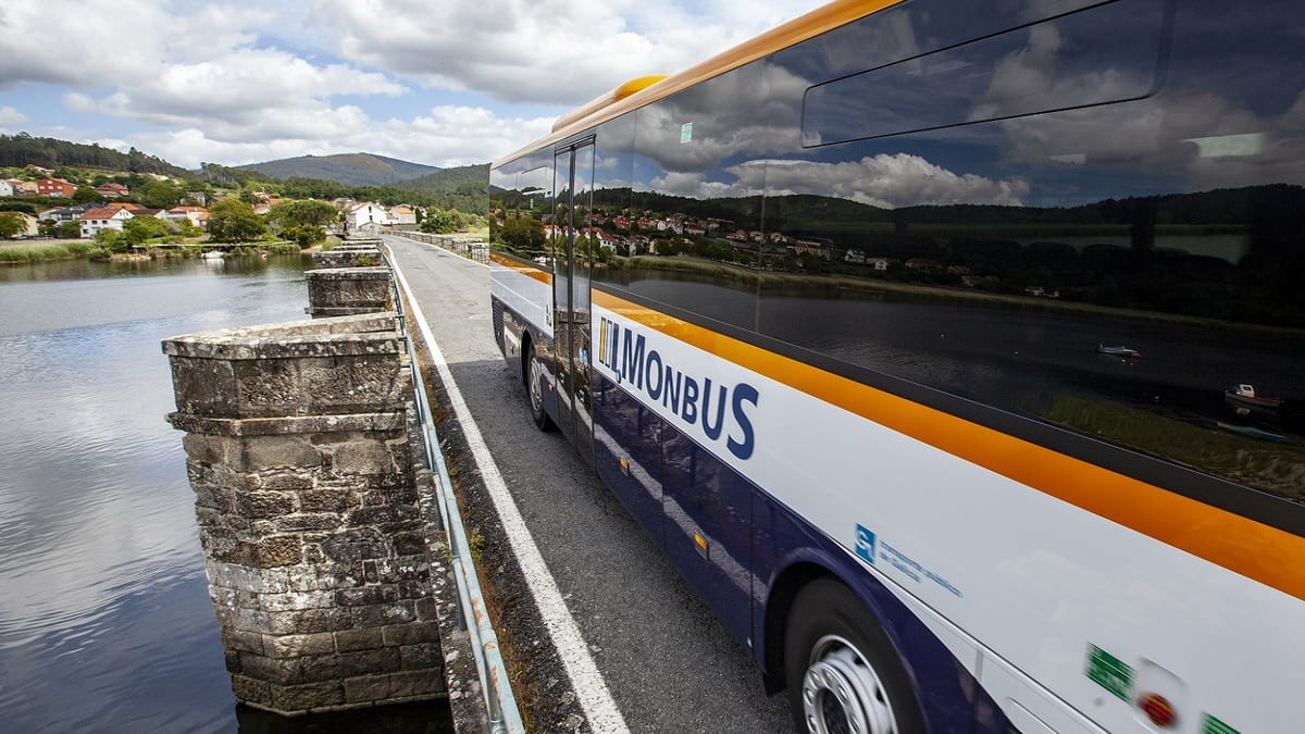 Fotografía que ilustra la noticia: Monbus lleva al Supremo la adjudicación de 54 millones del transporte metropolitano de Valencia