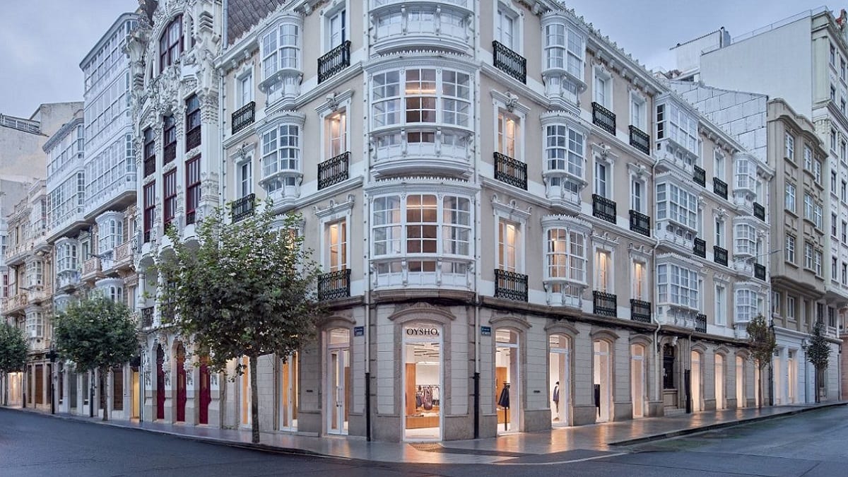 Fotografía que ilustra la noticia: Oysho renueva su tienda en A Coruña y refuerza su apuesta por la ropa técnica tras crecer un 21% en ventas
