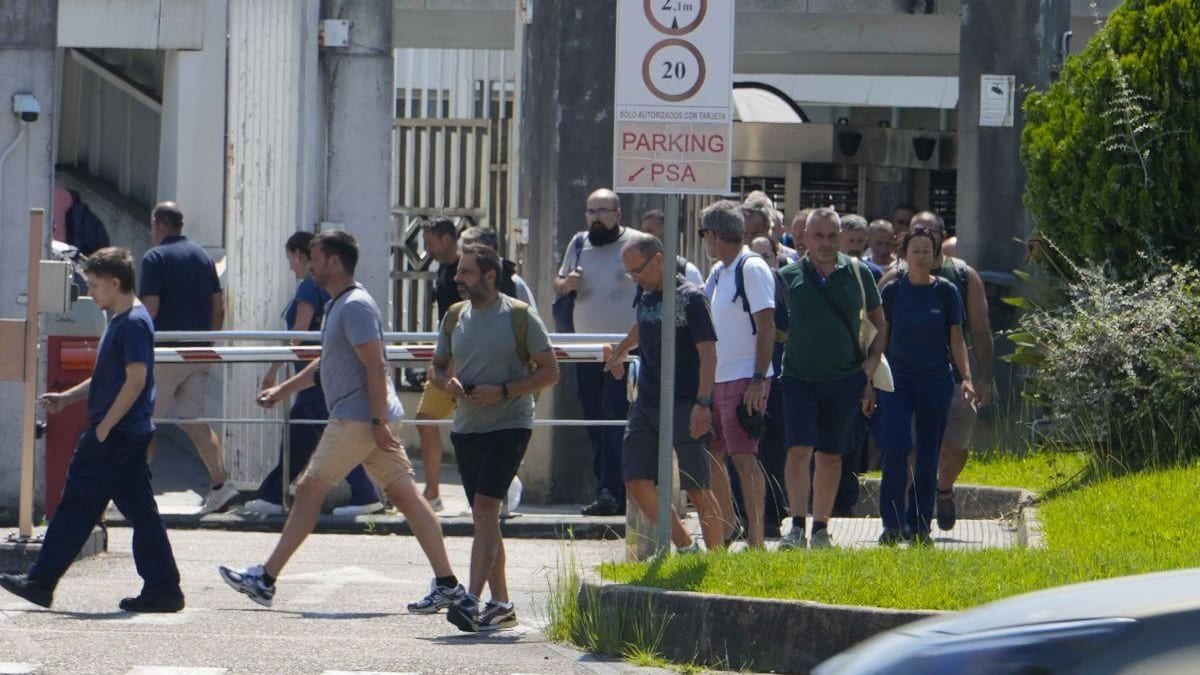 Fotografía que ilustra la noticia: Stellantis Vigo retoma la producción tras el parón del verano