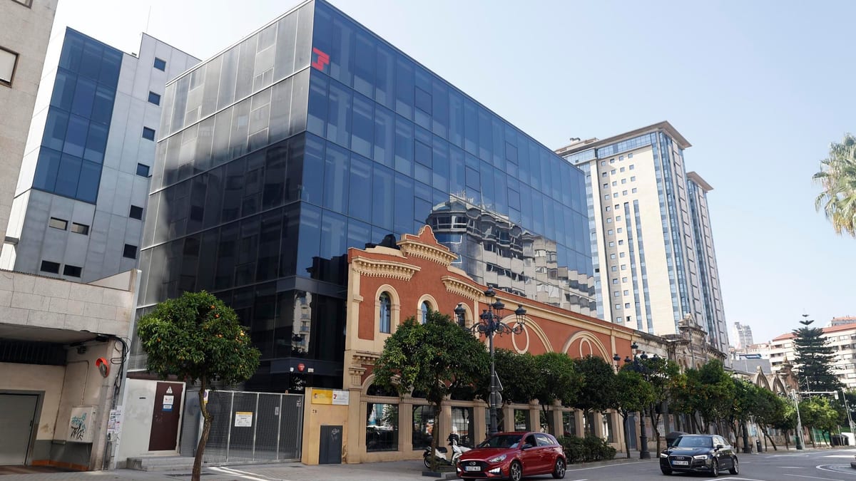 Fotografía que ilustra la noticia: Vigo roza los 150.000 cotizantes a la Seguridad Social, con 2.600 afiliados más que hace un año